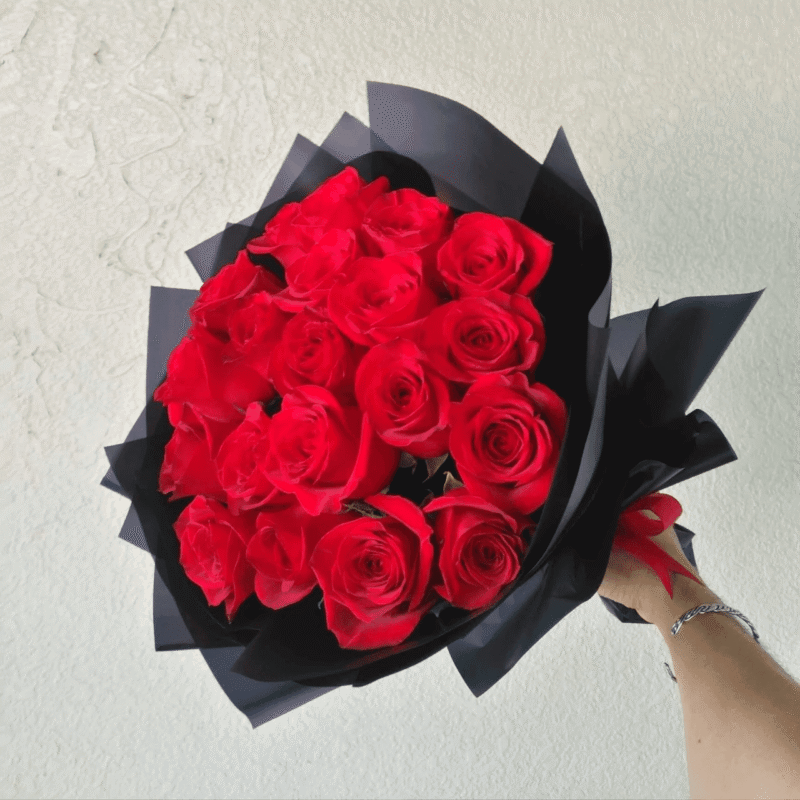 Red Roses Bouquet