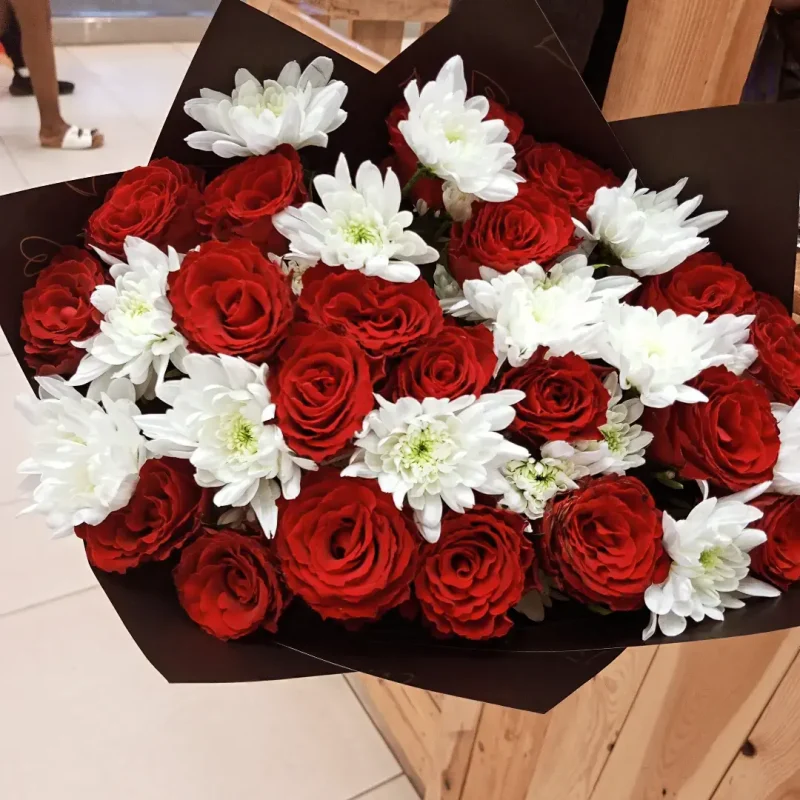 Flowers and Card Gift Bundle